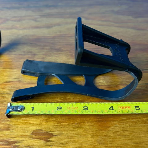 xerama pedals XERAMA MT-1 BICYCLE PEDALS TOE CLIPS WITH BOLTS VINTAGE NOS – Bicycle Heaven