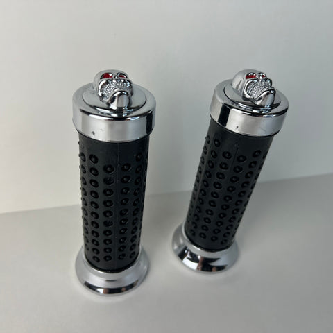 BICYCLE GRIPS WITH SKULL ENDS FOR CUSTOM CHOPPER BIKES & MANY OTHERS NEW