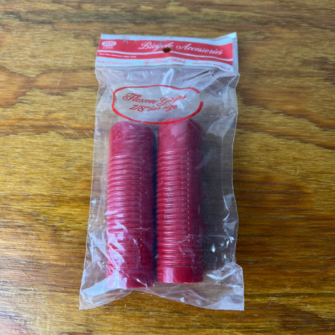 HUNT WILDE RED BICYCLE GRIPS 7/8" ID. 3-3/4" LONG FITS SCHWINN HUFFY OTHERS NOS