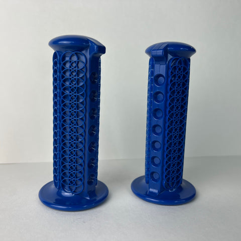 OLD SCHOOL BMX GRIPS WINNERS CIRCLE BLUE ORIGINAL USA MADE VINTAGE NOS