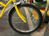 VINTAGE 1975 SCHWINN STING-RAY YELLOW BICYCLE IN FANTASTIC CONDITION