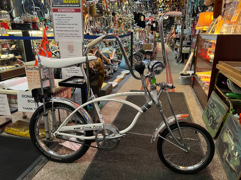VINTAGE 1969 SCHWINN STING-RAY MADE TO A COTTON PICKER BICYCLE