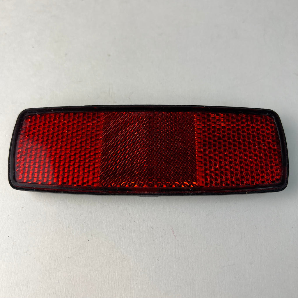 SCHWINN BICYCLE REAR REFLECTOR FITS MANY SCHWINN BIKES & OTHERS 5632 MODEL VTG