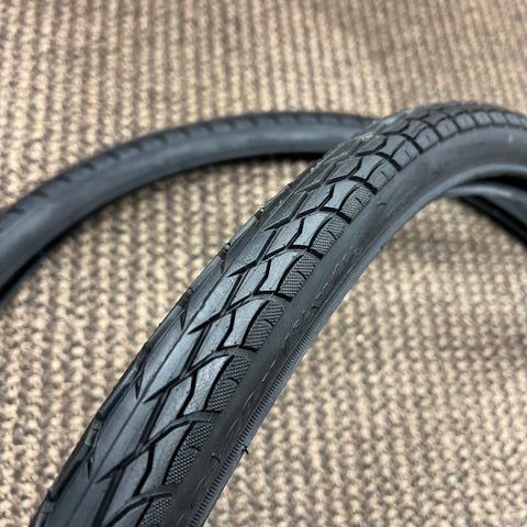 BICYCLE TIRES 700 X 38C 28 X 1 5 8 X 1 1 2 BLACK WALL FITS ROAD BIKE Bicycle Heaven