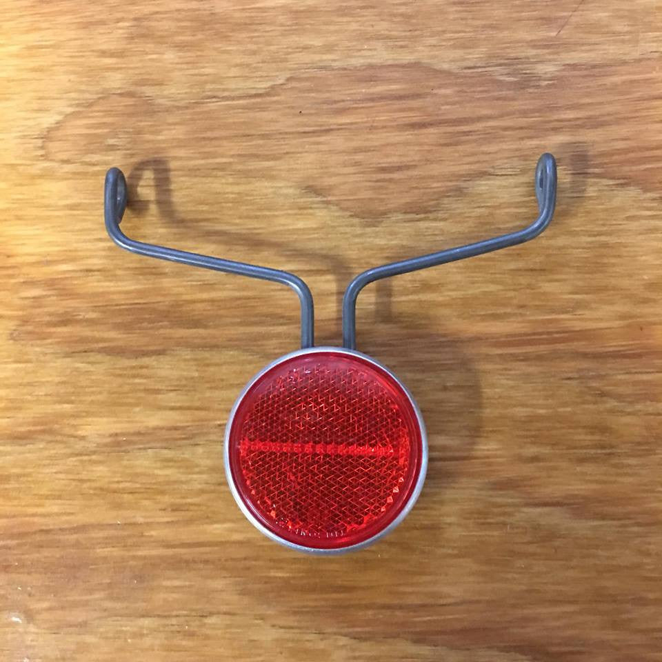 schwinn bicycle reflectors BICYCLE BANANA SEAT REFLECTOR WITH BRACKET FIT SCHWINN STINGRAY MUSCLE – Bicycle Heaven