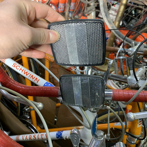 SCHWINN BICYCLE FRONT REFLECTOR FITS MANY SCHWINN BIKES – Bicycle