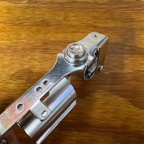schwinn bicycle horn tank DELTA HORN TANK SINGLE BATTERY UNIT FITS SCHWINN PANTHER AMERICAN MONA – Bicycle Heaven