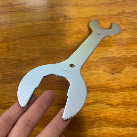 BICYCLE TOOL CONE WRENCHES FITS SCHWINN & OTHERS MINT NEW SIZE 30 / 32 / 36 / 40