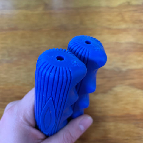BICYCLE GRIPS BLUE FOR SCHWINN HUFFY SEARS MURRAY OTHERS NEW