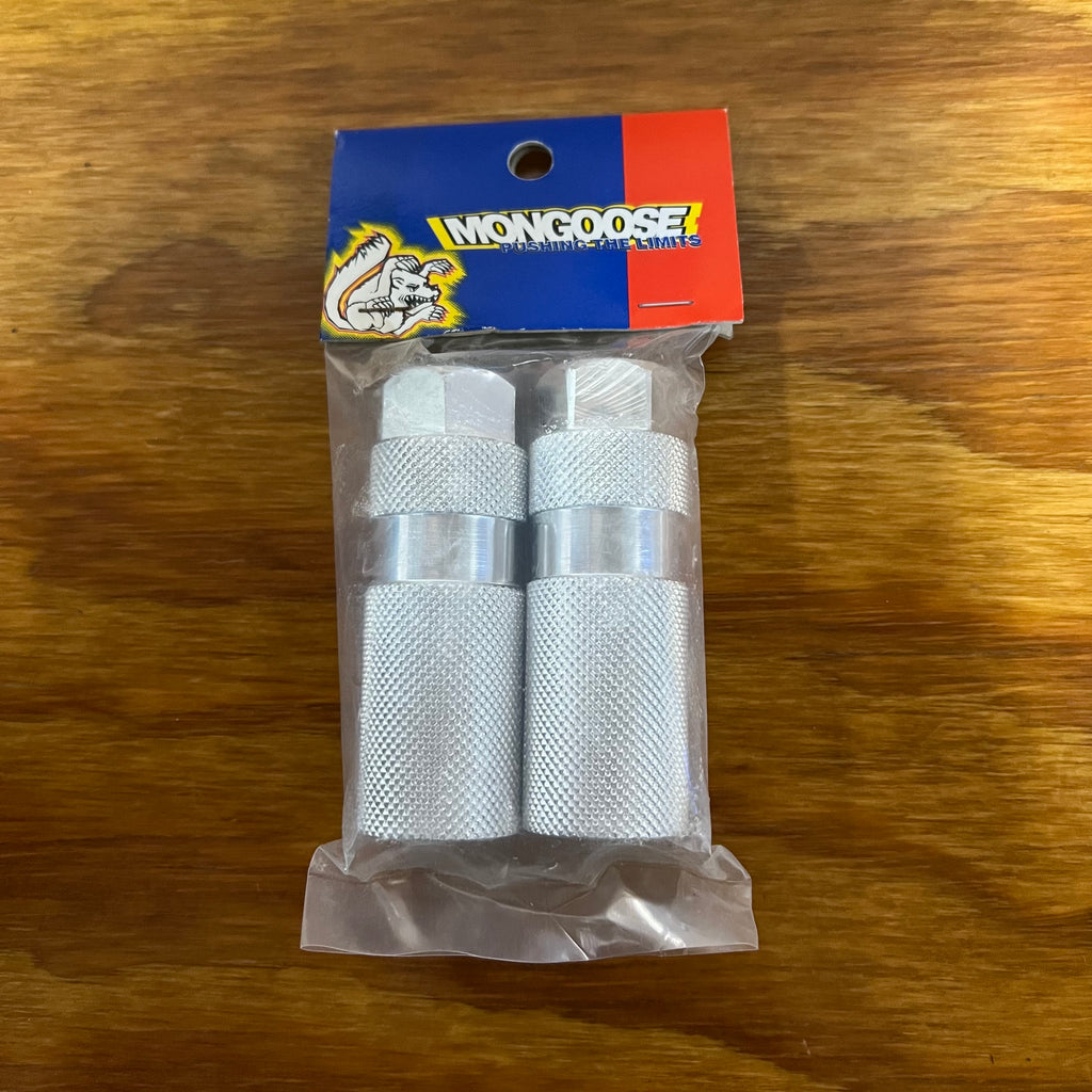 Gt bike store pegs