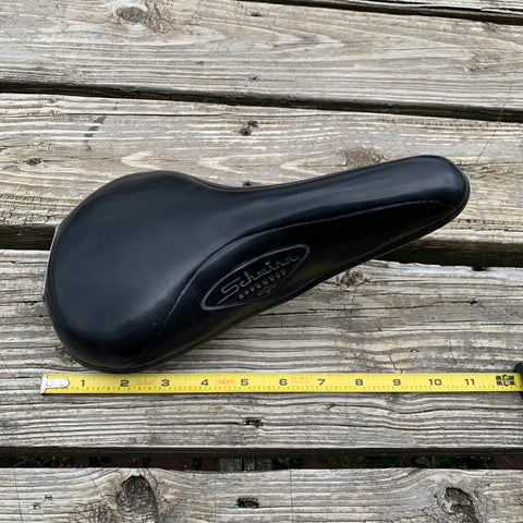 wide bicycle seat schwinn SCHWINN APPROVED BICYCLE SEAT FITS SCHWINN VARSITY SUBURBAN & OTHERS V – Bicycle Heaven
