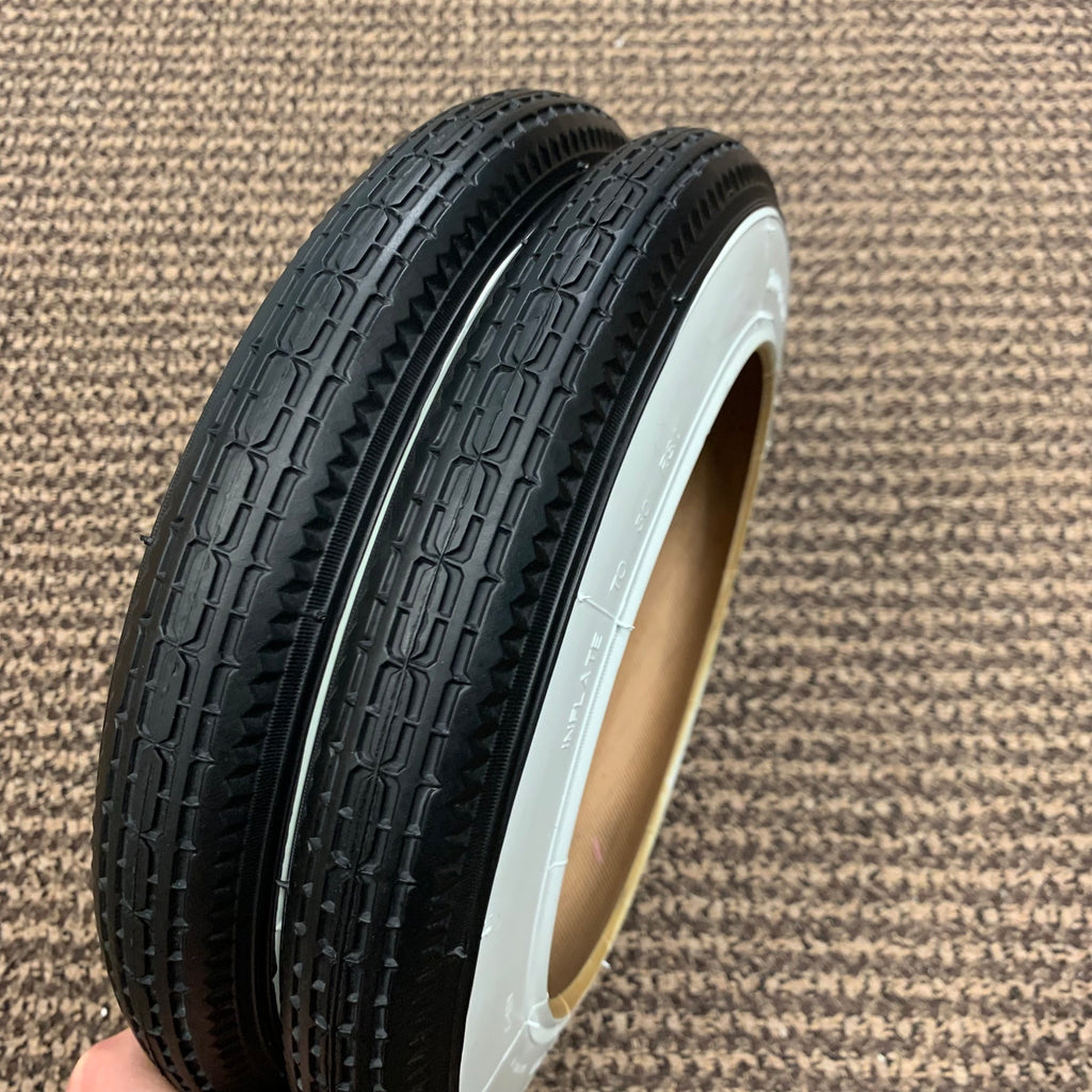 2 Tyres 700 X 35 C (37-622) 28 X 1.35 BLACK WHITE WALL City Bike Road Trekking 28 X 1 5/8 X 1 3/8