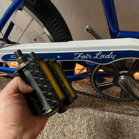 vintage schwinn bicycle pedals SCHWINN BICYCLE PEDALS FITS JUNIOR STINGRAYS FAIR LADY & OTHERS VINTAG – Bicycle Heaven