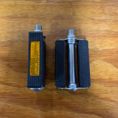 BICYCLE PEDALS FITS RALEIGH ENGLISH USA BIKES OTHERS QUALITY NOS