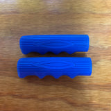 BICYCLE GRIPS BLUE FOR SCHWINN HUFFY SEARS MURRAY & OTHERS NEW