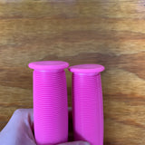 BICYCLE PINK GRIPS FITS SCHWINN LIL CHIK STINGRAY HUFFY MURRAY GIRLS OTHERS NEW