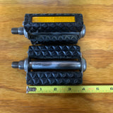 SCHWINN BICYCLE PEDALS FITS STINGRAY GREY GHOST & OTHERS VINTAGE