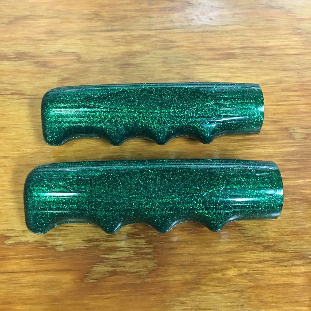 schwinn bicycle grips SCHWINN BICYCLE GRIPS PEA PICKER GENUINE STINGRAY OTHER – Bicycle Heaven
